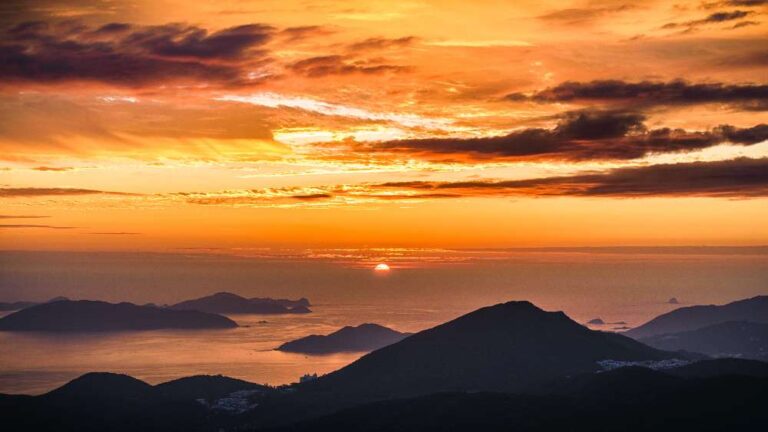 Conheça 4 dicas para tirar uma bela foto do pôr do sol