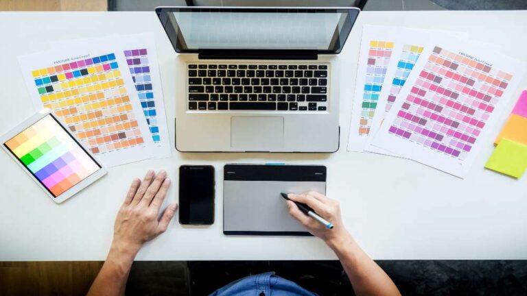 Os 3 motivos para você implementar um designer em sua empresa Os 3 motivos para você implementar um designer em sua empresa