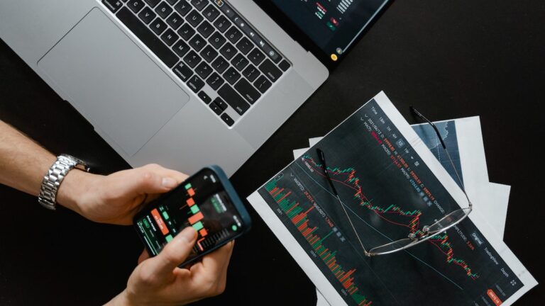 Entenda o que é play-to-earn